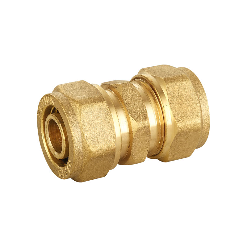 T-Bogen, gerader Nippel, Messingfitting AMT-1303