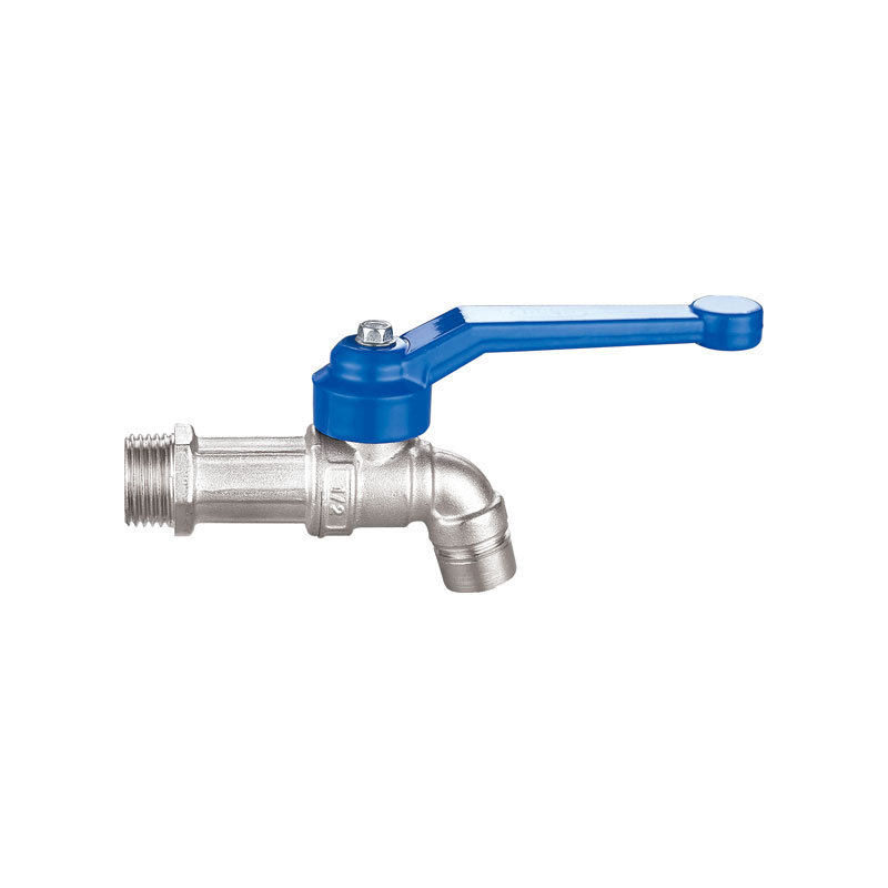 Traditioneller Gartenwasserhahn AMT-7002A